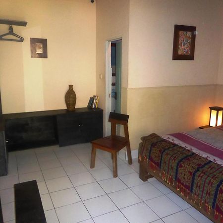 La Casa Homestay Senggigi Oda fotoğraf