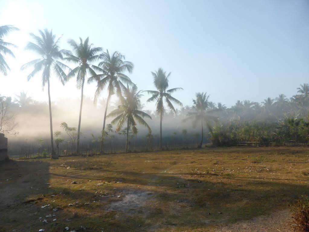 La Casa Homestay Senggigi Dış mekan fotoğraf