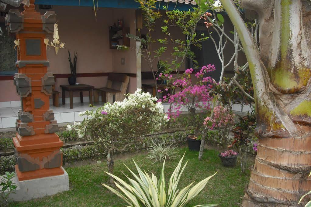 La Casa Homestay Senggigi Dış mekan fotoğraf
